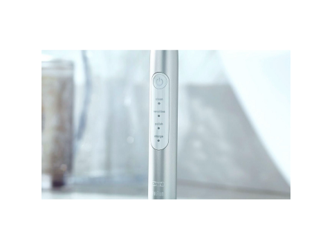 Braun Oral-B Pulsonic Slim Luxe 4200 Platinum Travel Edition.Picture4